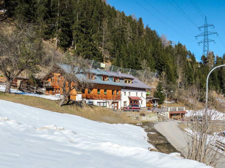 Sankt Anton am Arlberg Apartment | 120 m² Apartment ∙ 4 bedrooms ∙ 10 guests