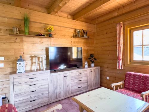 Frantschach-Sankt Gertraud Ski Chalet | 1A Chalet Enzianhuette - Wandern und Indoor Sauna