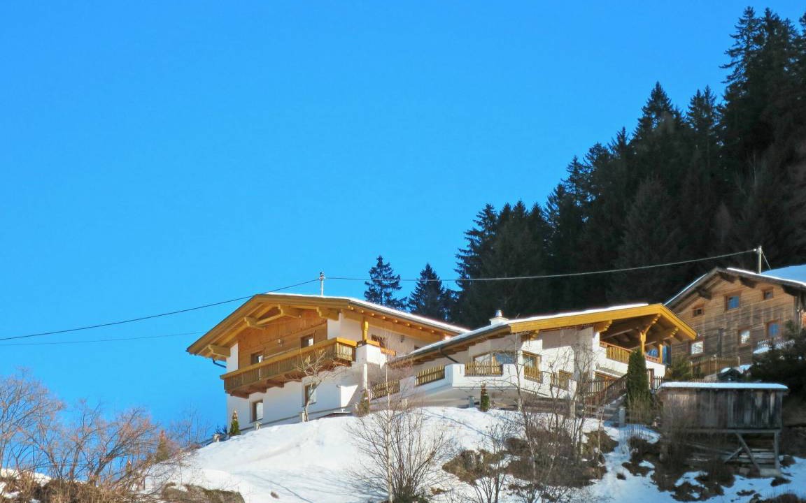 See Apartment | 70 m² Apartment ∙ 2 bedrooms ∙ 6 guests