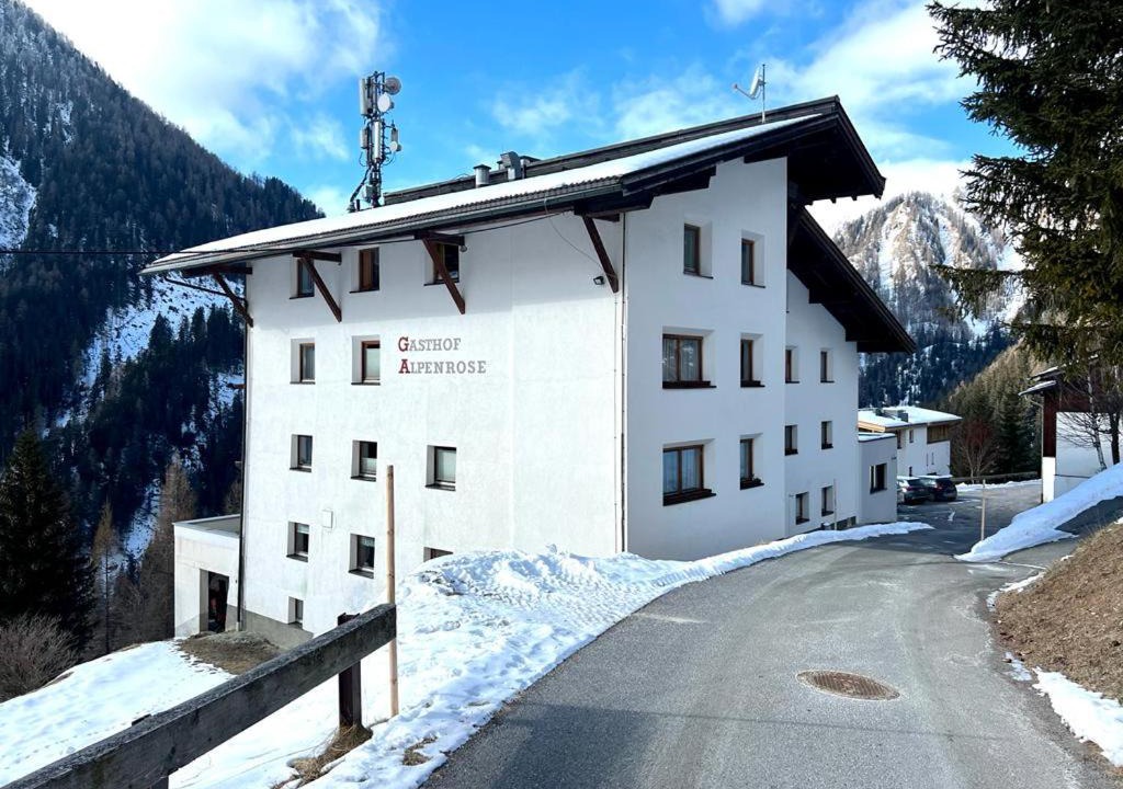 Spiss Apartment | Apart Alpenrose Spiss