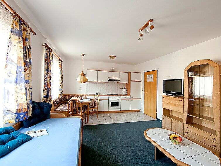 Hopfgarten Markt Apartment | Apartment Brixental in Hopfgarten im Brixental - 4 persons, 1 bedrooms