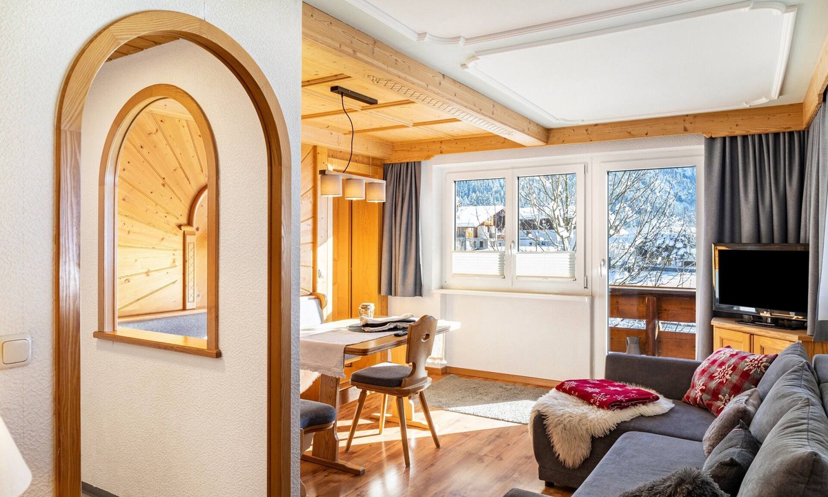 Nesselwaengle Apartment | Apartment 'Gaichtspitze - 8' with Mountain View, Private Balcony and Wi-Fi