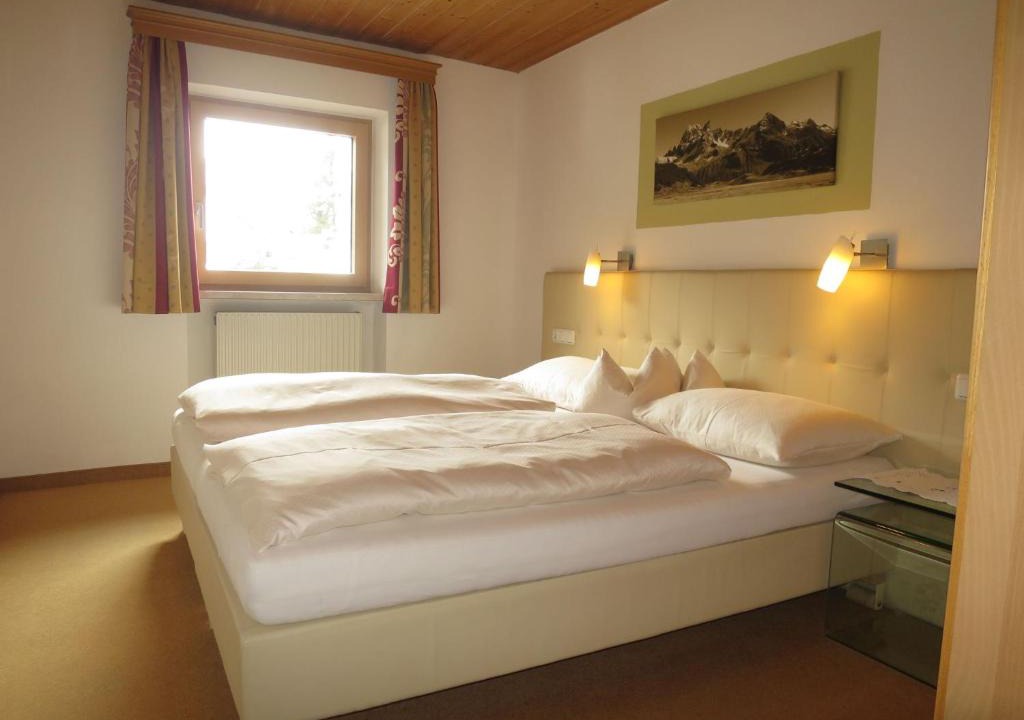 Sankt Anton am Arlberg Apartment | Apartment Hof am Schönbach-2 by Interhome