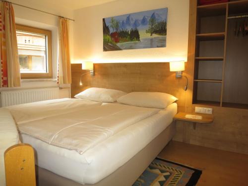 Sankt Anton am Arlberg Apartment | Apartment Hof am Schönbach-3 by Interhome