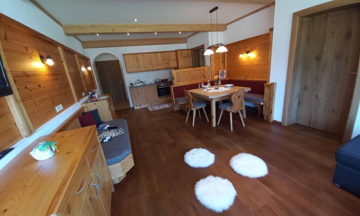 Haus im Ennstal Apartment | Appartements Gipfelsturm - App. Sinabell - apartment, shower, WC, 2 bedrooms