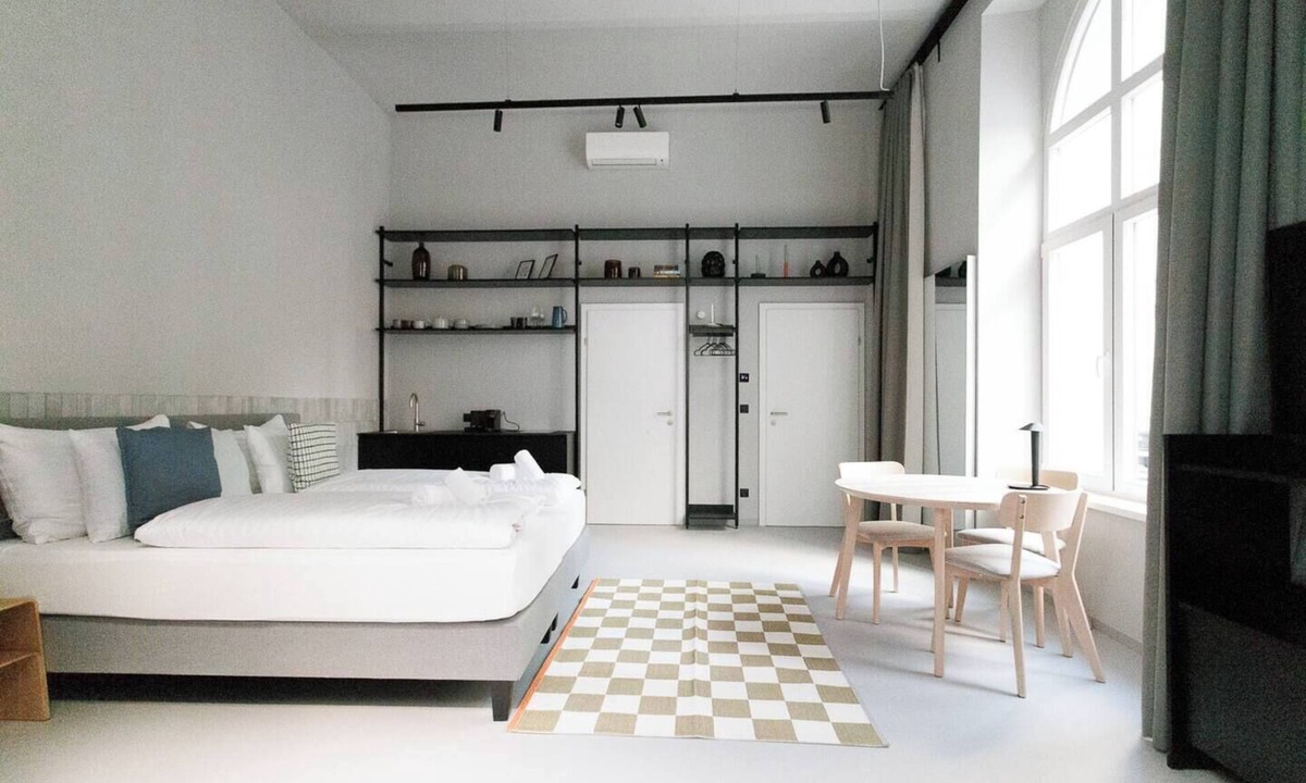 Wieden Apartment | Artisan Inspired · Franz Joseph Boutique Studio