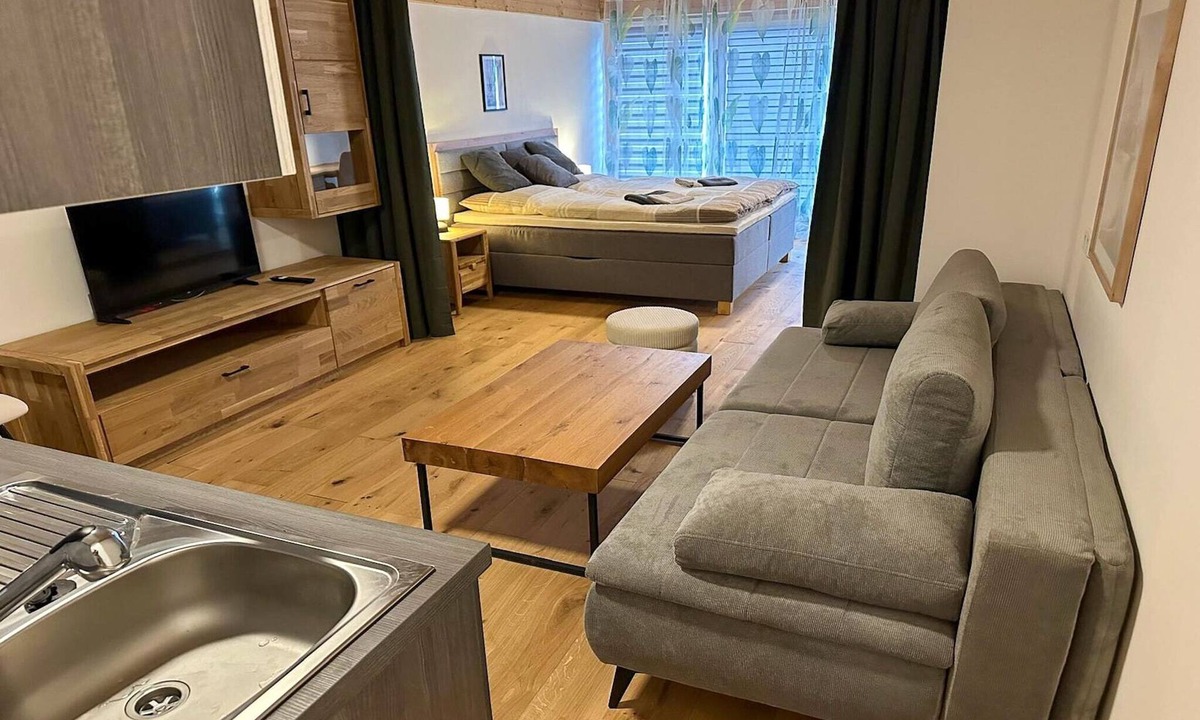 Saalfelden am Steinernen Meer Apartment | Apartment in Saalfelden near Ski Slopes