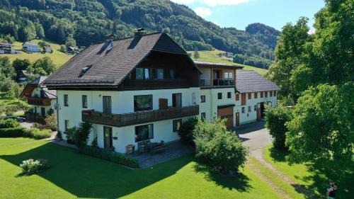 Neukirchen bei Altmunster Apartment | Attwengerhof