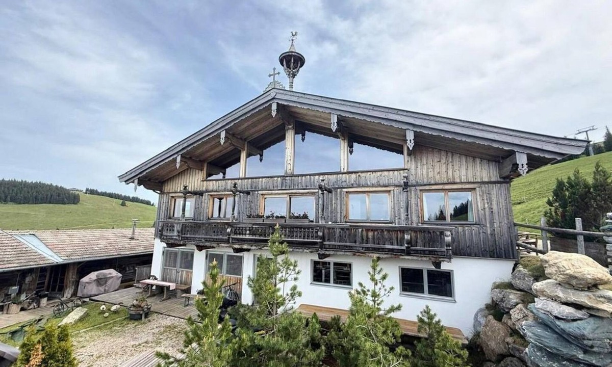 Soell Apartment | Au Hochalm - Chalet Au Hochalm - hut, shower, WC
