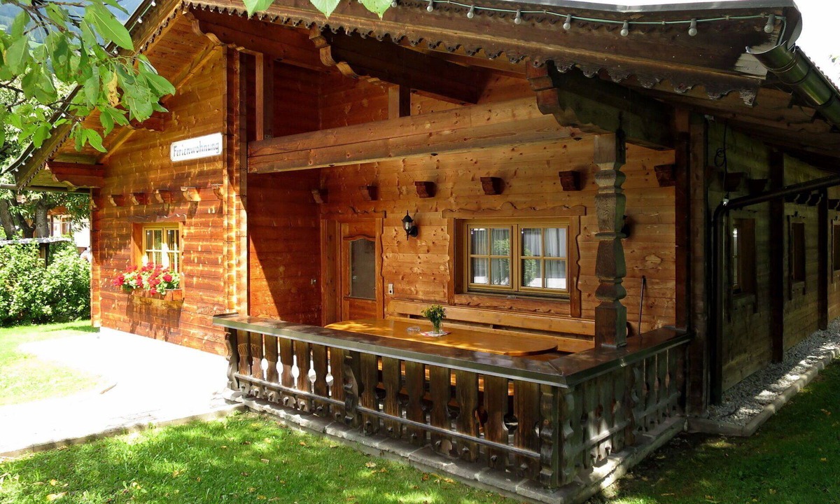 Ramsau im Zillertal House | Beautiful private villa for 12 people with WIFI, TV, patio and pets allowed
