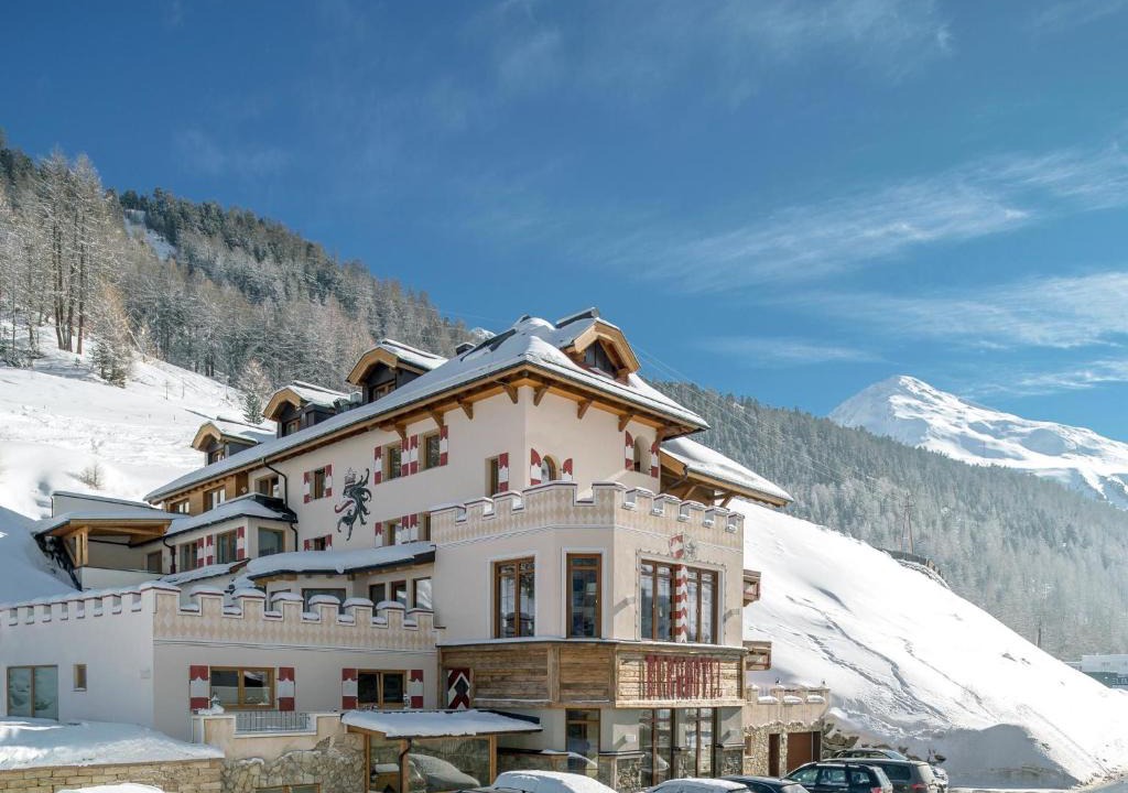 Soelden Hotel | Burghotel Alpenglühn