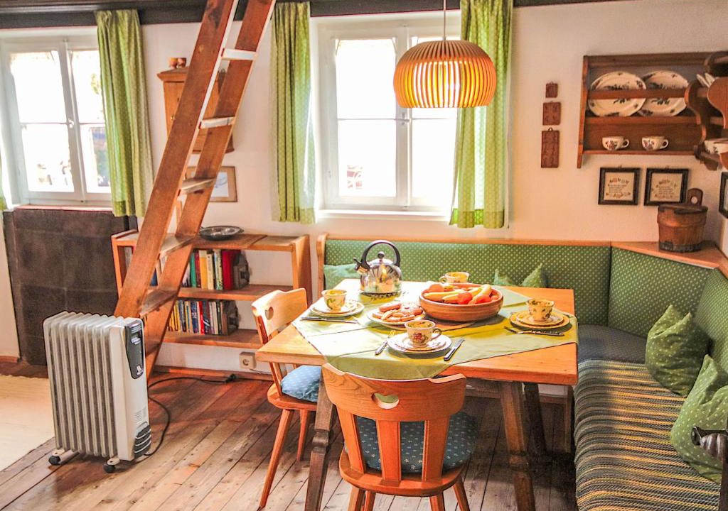Trins Ski Chalet | Chalet Hüttl by Interhome