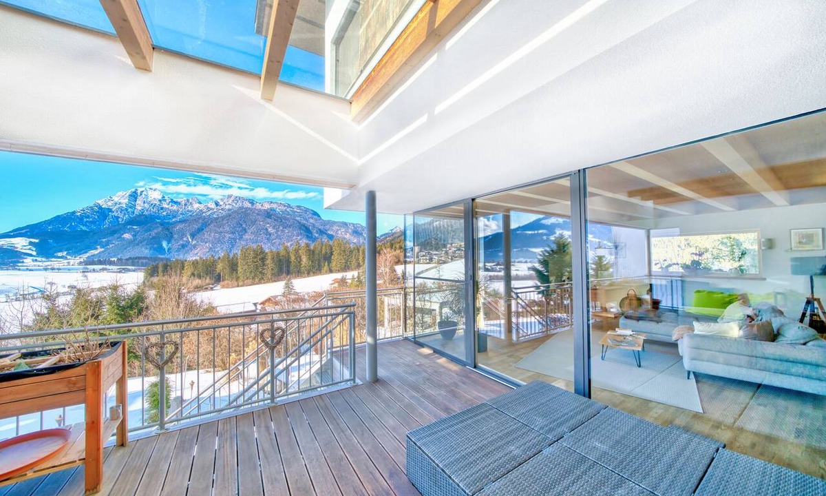 Saalfelden am Steinernen Meer House | Chalet with breathtaking views over the Zeller See Lake