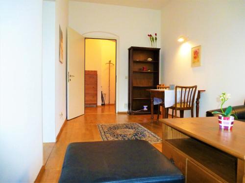 Innsbruck City Centre Apartment | Charming, central, spacious apartment