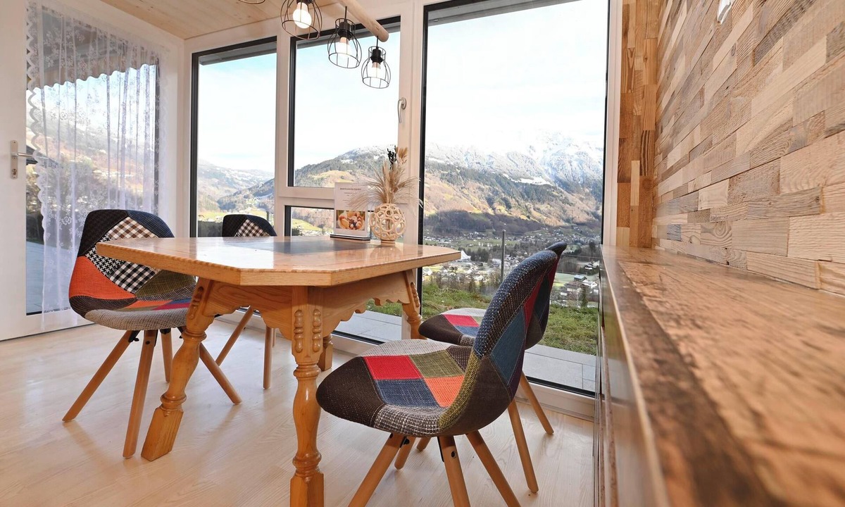 Tschagguns Apartment | Charming Holiday Apartment with magnificent views over the valey
