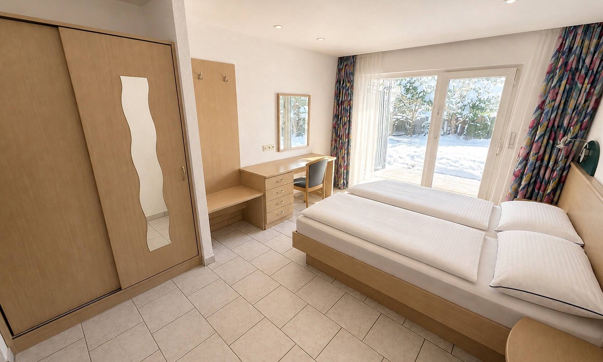 Vandans Apartment | Classic double room with breakfast, terrace and kitchenette