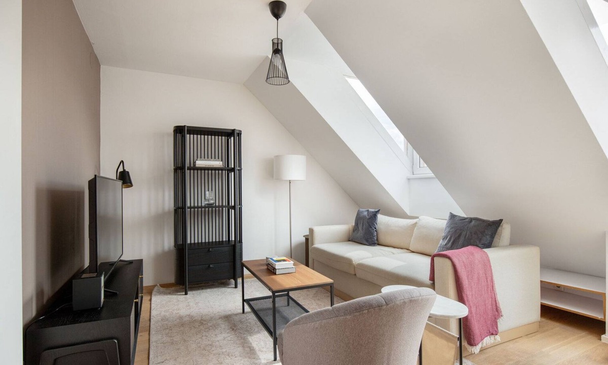 Altlerchenfeld House | Delightful Josefstadt 3BR, Furnished + Open Design, by Blueground