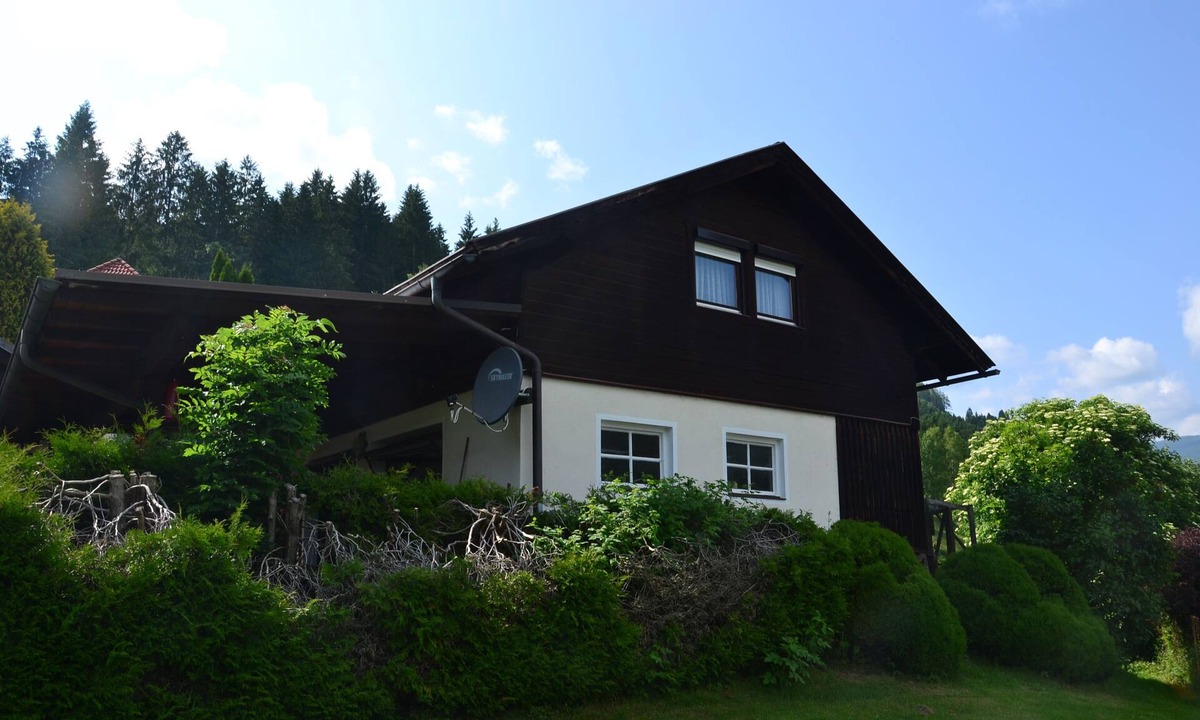 Gloednitz Apartment | Eden Apartment