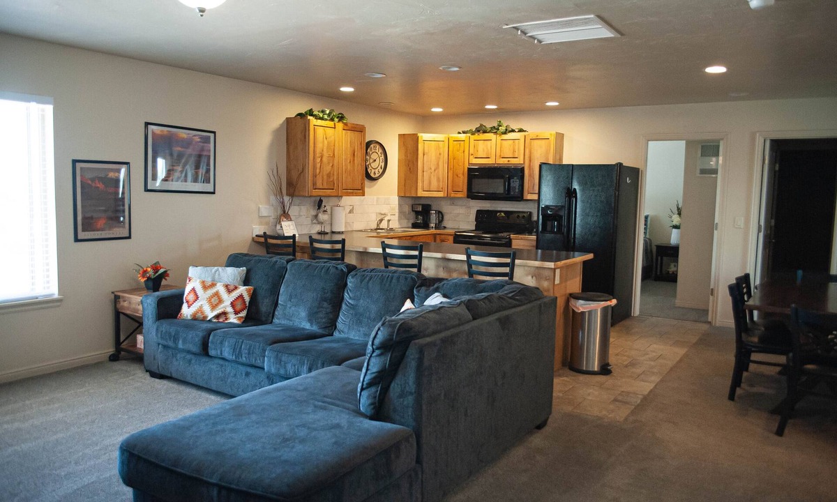Blanding Condo | Exceptional property #4