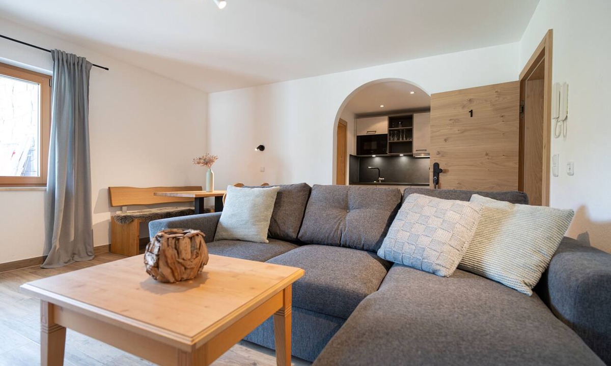 Riezlern Apartment | Exclusive adults-only two-room apartment with a large sun terrace