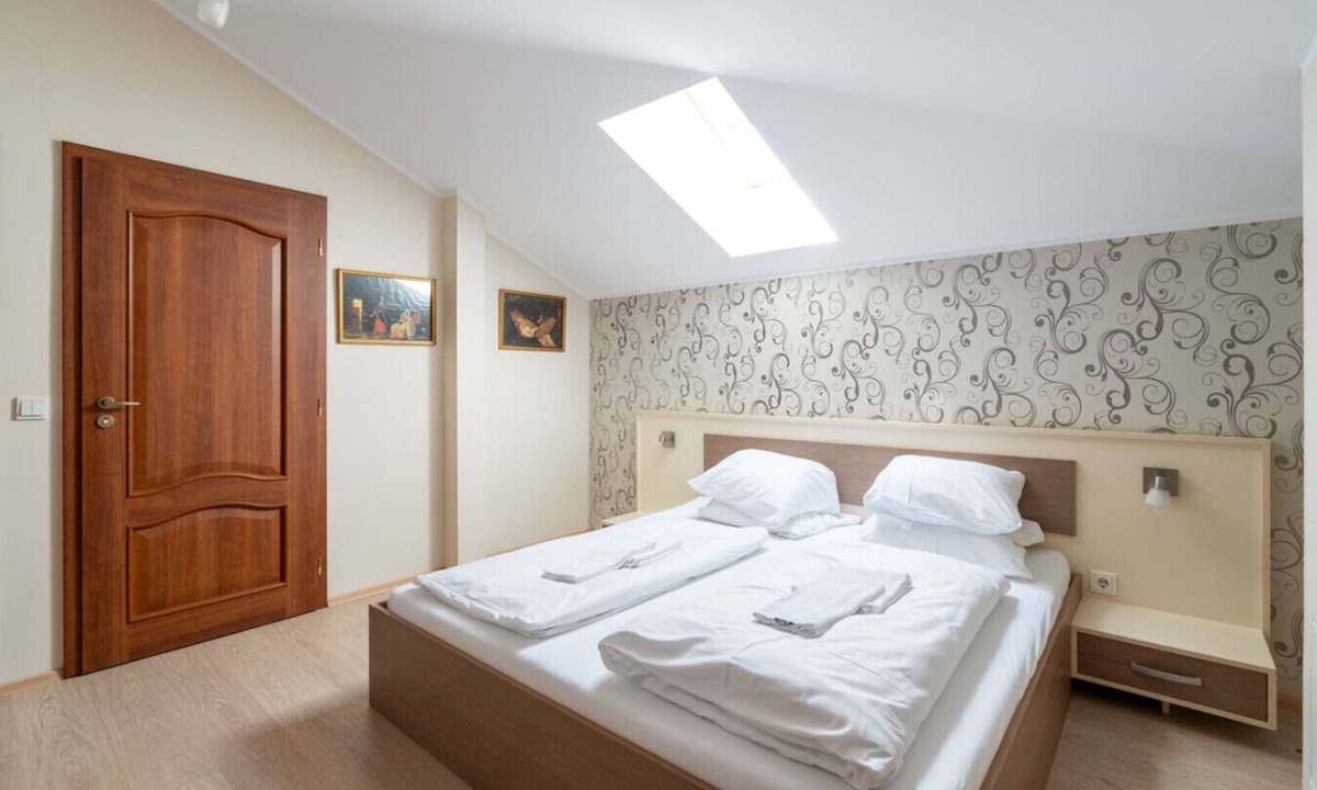 Haslau-Maria Ellend Apartment | FarawayHomes Aparthotel Vienna Airport #9