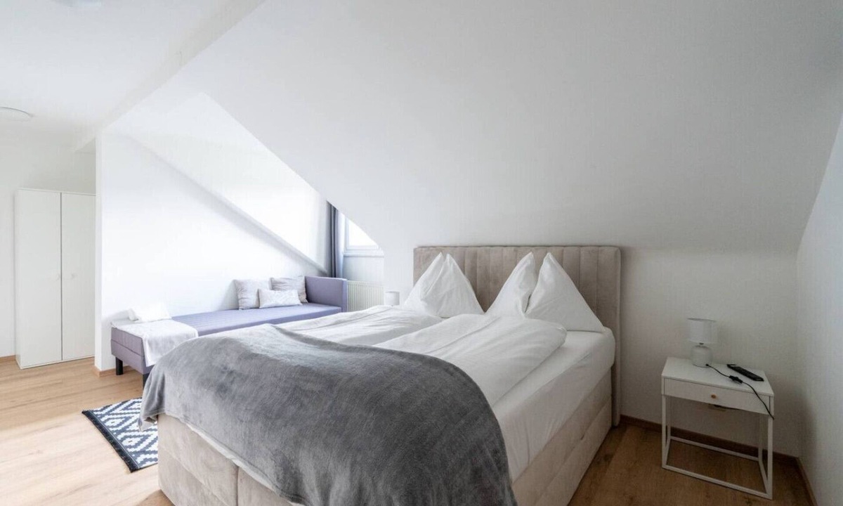 Leoben Apartment | FarawayHomes Studio Leoben #K9