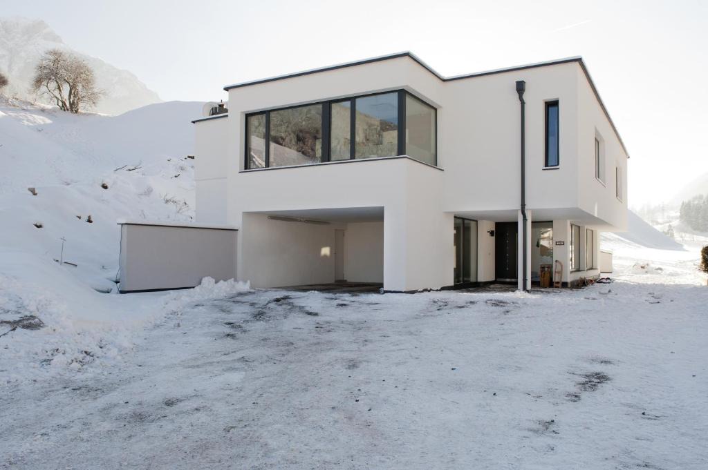 Fulpmes Apartment | Ferienwohnung Robi
