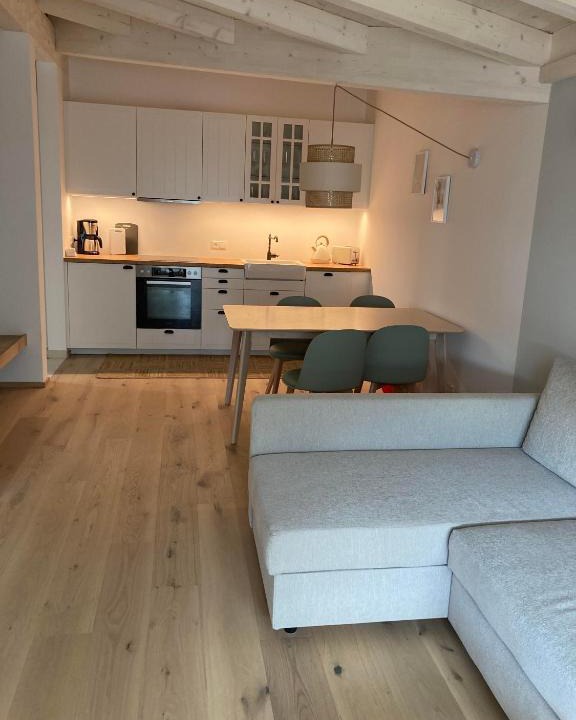 Axams Apartment | Ferienwohnung Schauplats