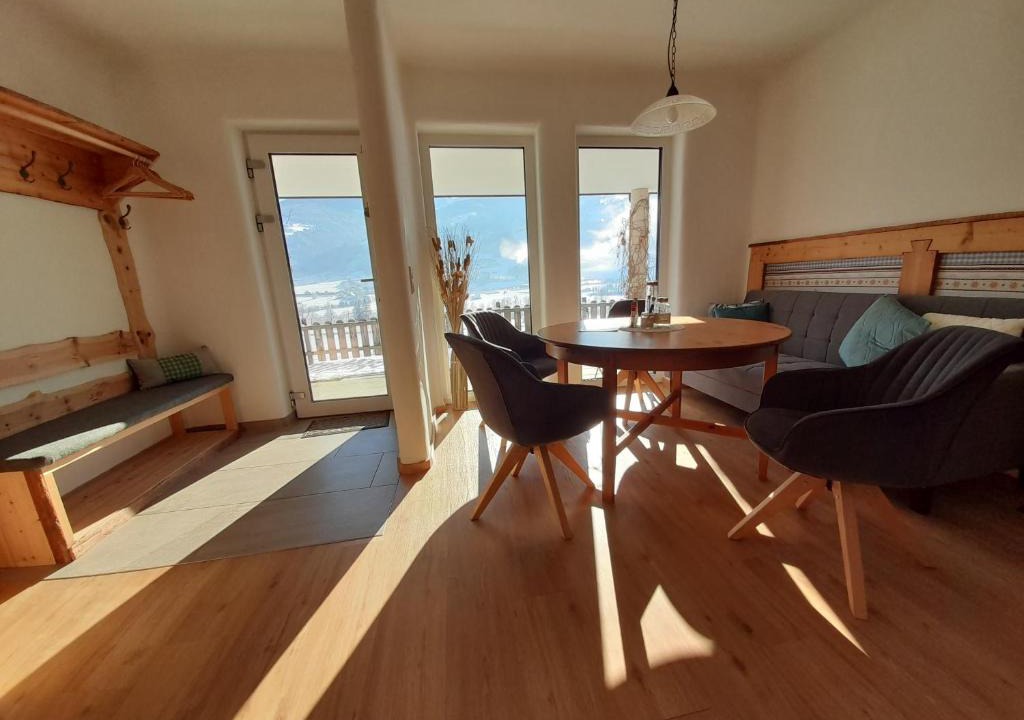 Weissenbach Apartment | Ferienwohnung Sunnseitn