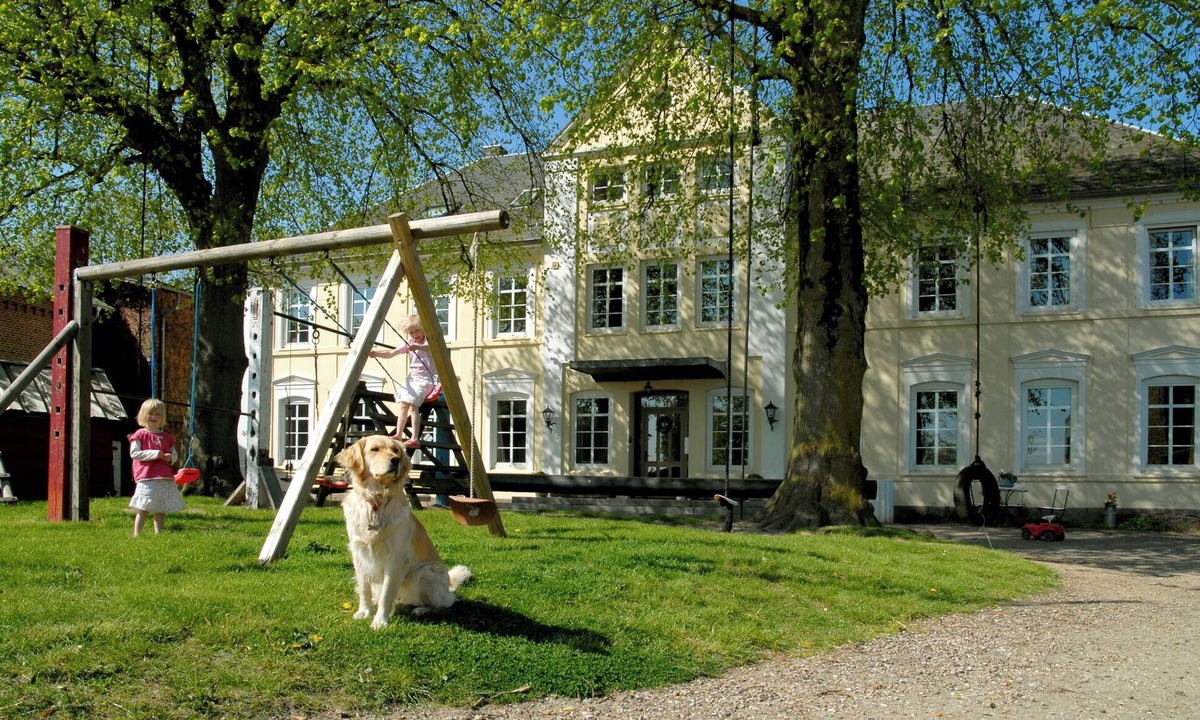Steinbergkirche Apartment | FeWo3 - Relaxing family vacation in a beautiful coastal region