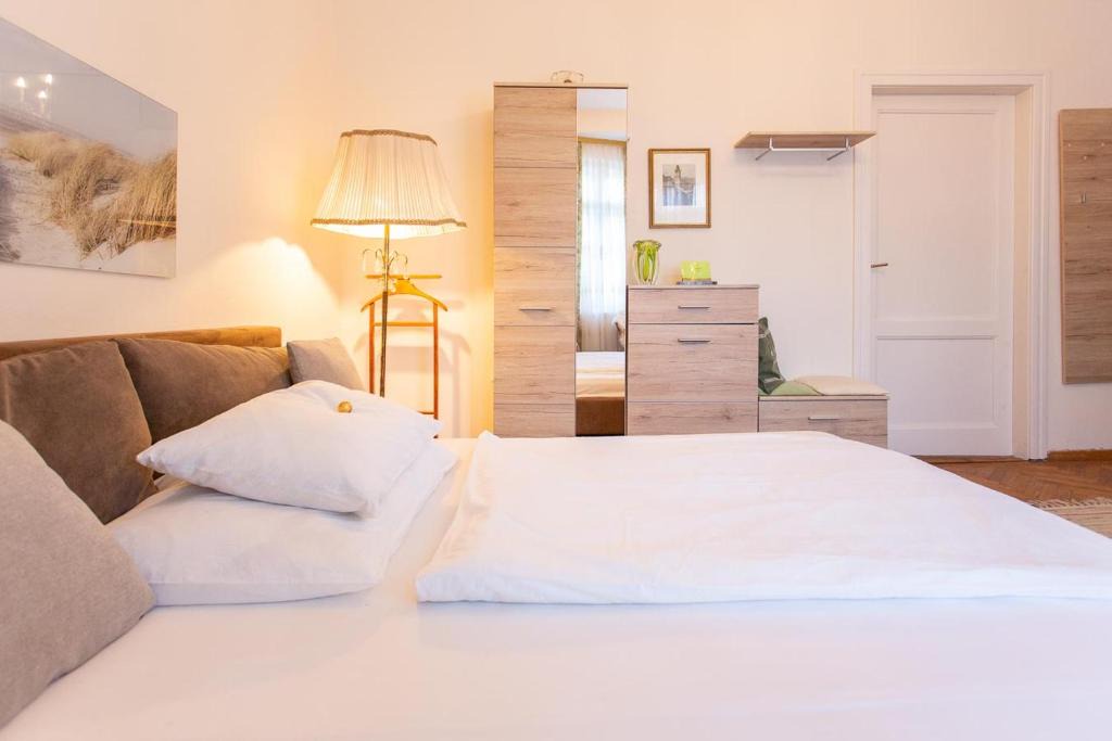 Kalksburg Bed & Breakfast | Hübsches Privatzimmer mit Bad