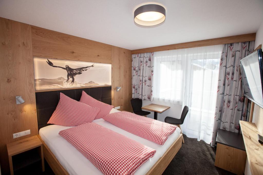 Ischgl Bed & Breakfast | Haus Küchelspitz
