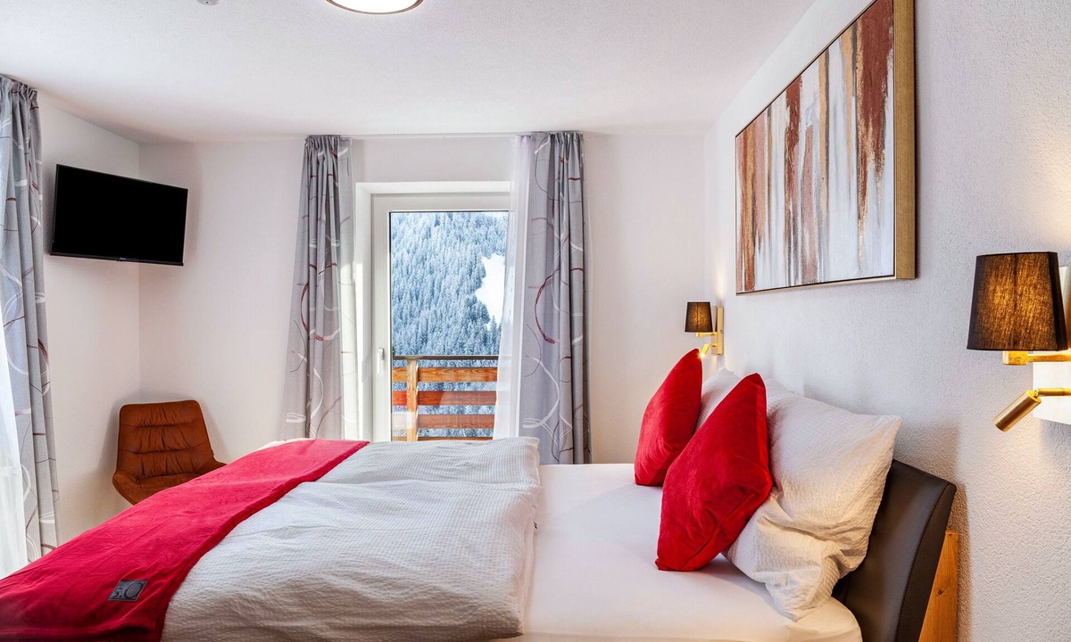 Landeck Apartment | Holiday Apartment "Elena" with Mountain View, Shared Terrace & Wi-Fi
