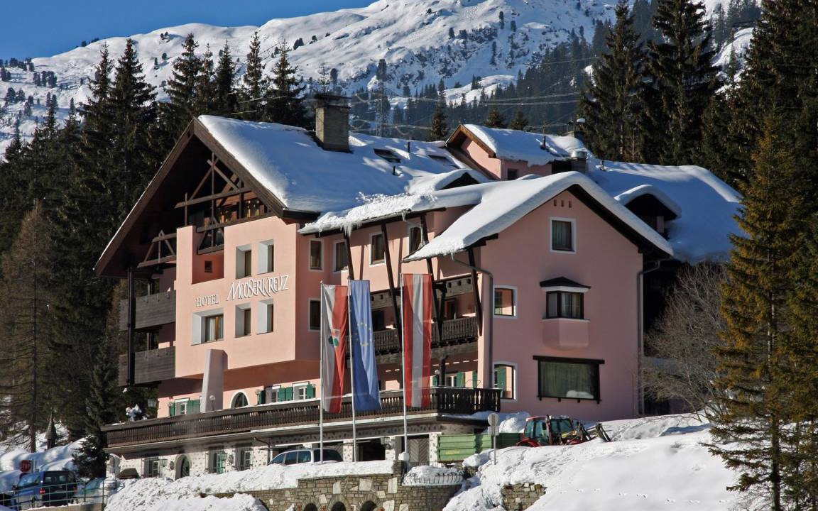 Sankt Anton am Arlberg Hotel | Hotel ∙ 2 guests