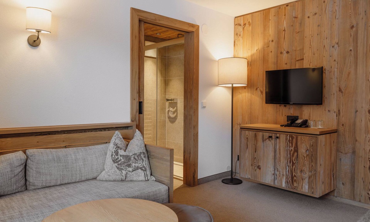 Pettneu am Arlberg Hotel | Hotel Gridlon