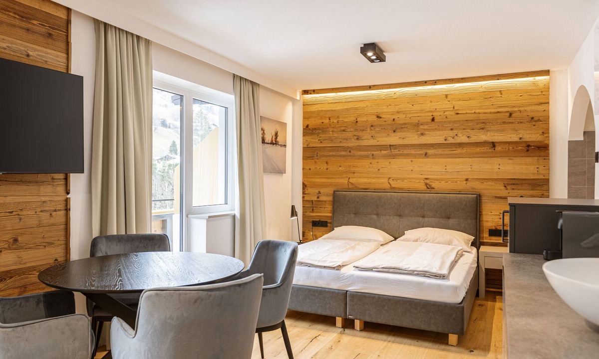 Vorderglemm Apartment | Junior Suite for up to 4 people