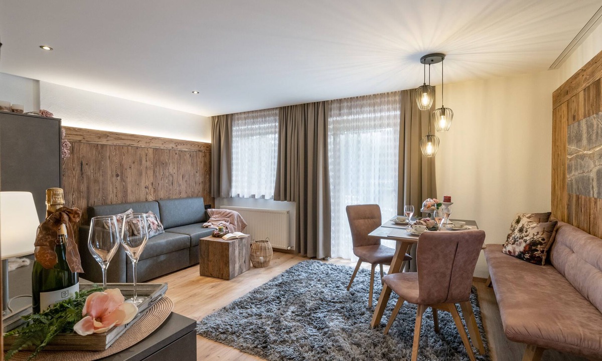 Gerlos Apartment | Landhaus Dengg in Gerlos: Rosengarten Apartment for 2 to 4 people