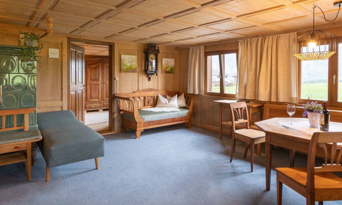 Schwarzenberg Apartment | Liebevoll sanierte Wohnung in einem alten Bregenzerwälderhaus by Interhome