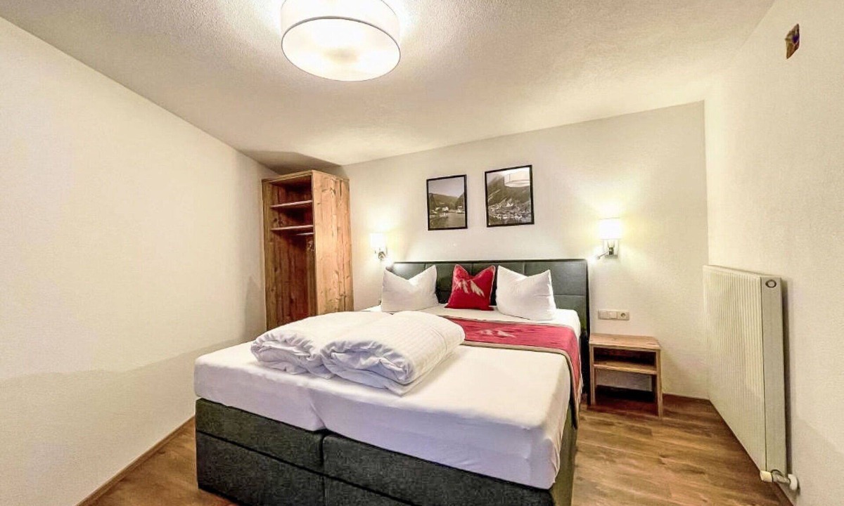 Kappl Apartment | Lovely apartment for 6 people with WIFI, TV, terrace and pets allowed