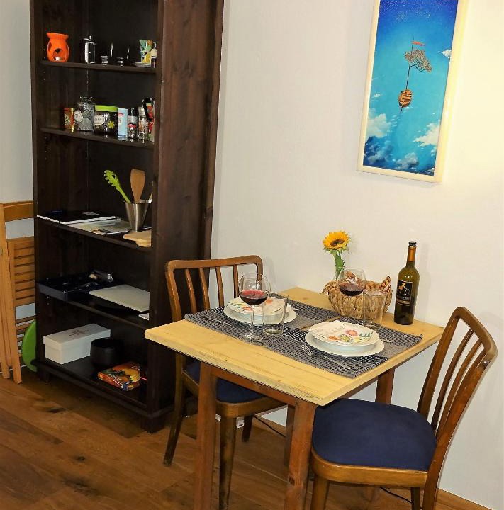 Innsbruck City Centre Apartment | Lovely, central apartment with balcony