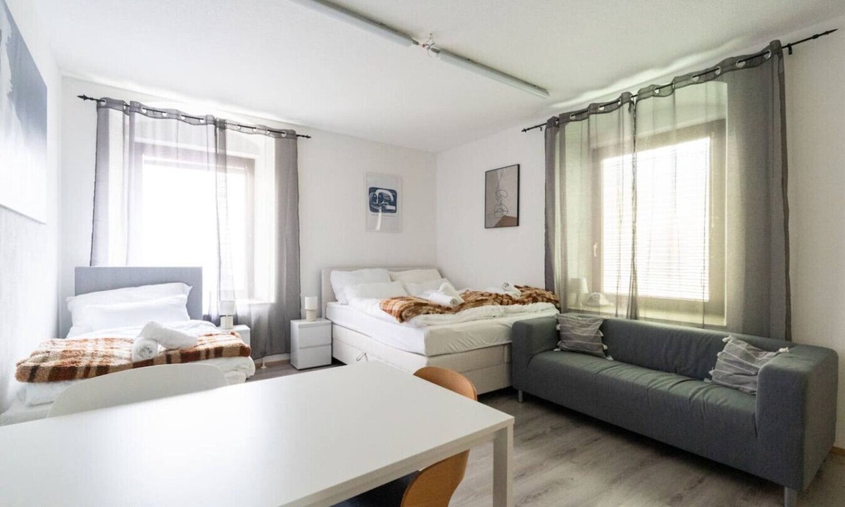 Leoben Apartment | Modern Apartment - Main Square - 30 m² - Comfort