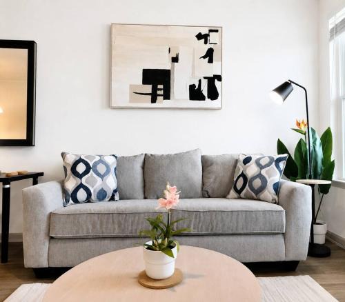 St. Augustine Apartment | Modern King Bed Pool Gym Free Parking Near I95