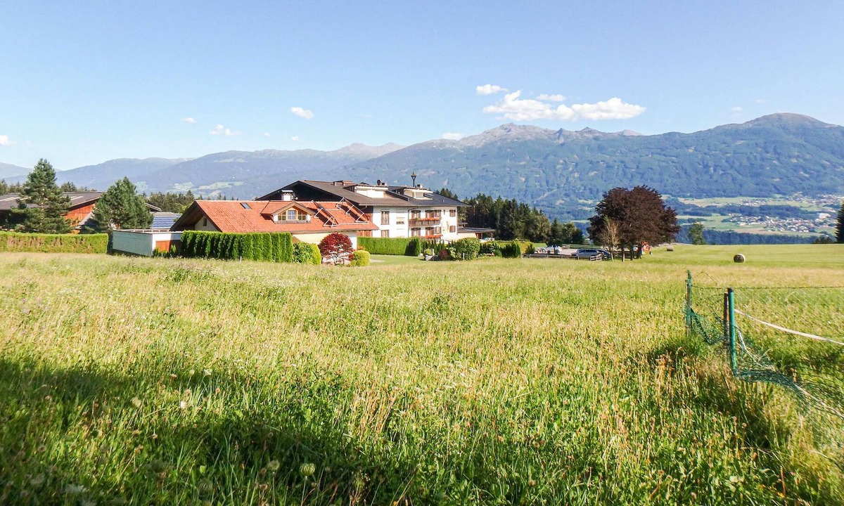 Innsbruck Apartment | Modern, stylishly furnished vacation apartment near Innsbruck.