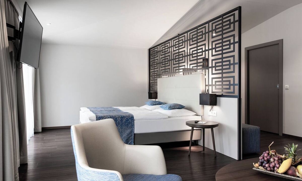 Senftenberg Hotel | NUHR Medical - Hotel & Restaurant