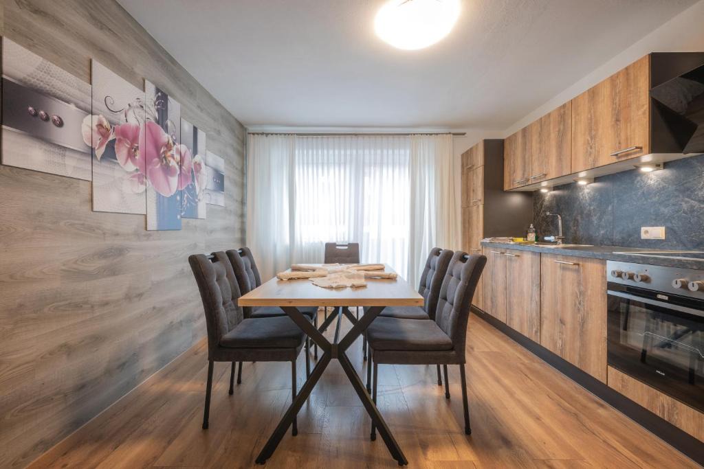 Neustift Im Stubaital Bed & Breakfast | Pension Steinadler
