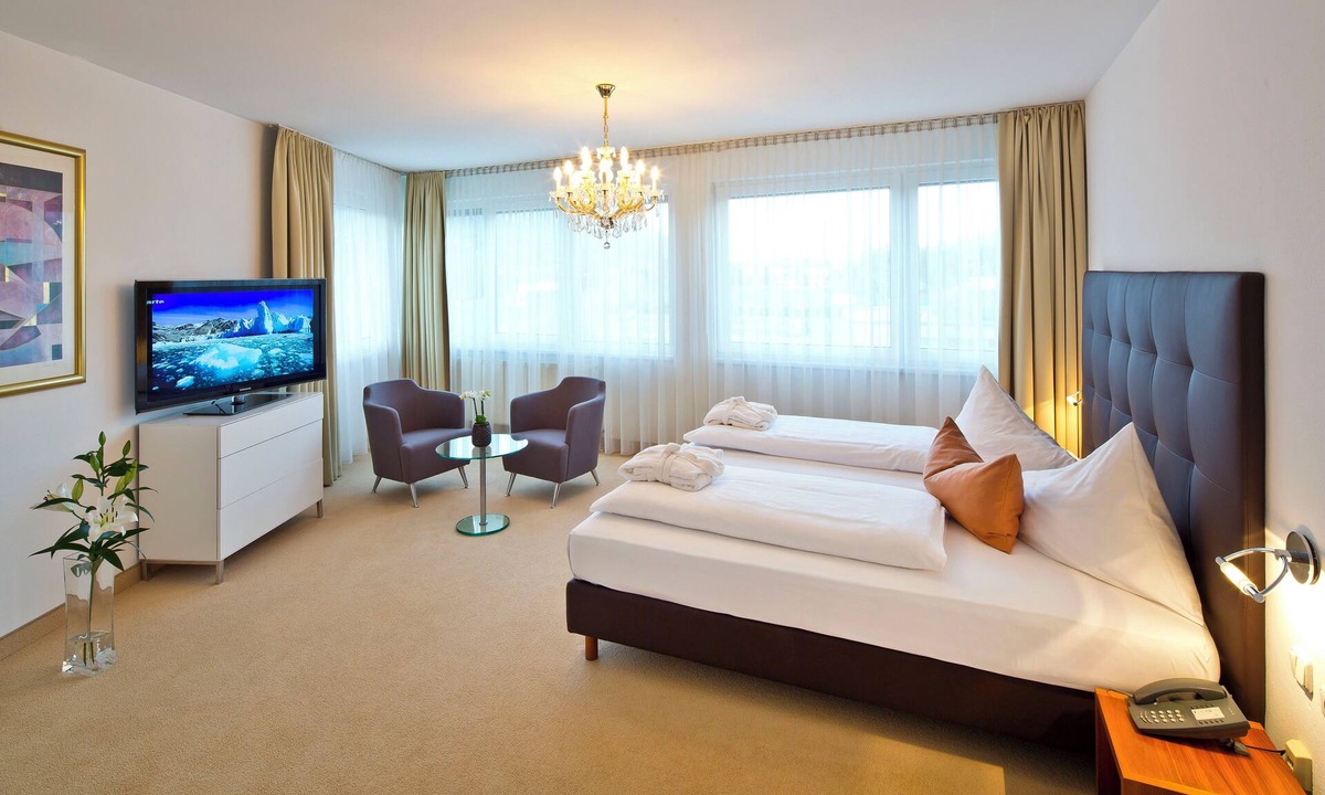 Hoetting Hotel | Penz Hotel West