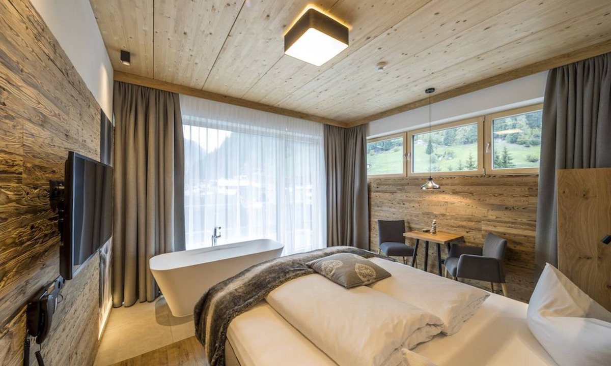 See Hotel | Post Hotel