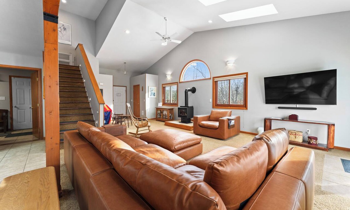 Willow Grove Cottage | Stand-alone Mountain Home, Private Hot Tub and Deck, Mountain Views #34 by Summit County Mountain Retreats