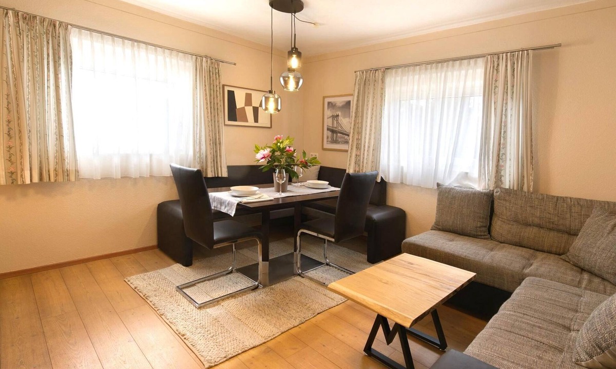 Seefeld in Tirol Apartment | Tranquil apartment in the centre of Seefeld