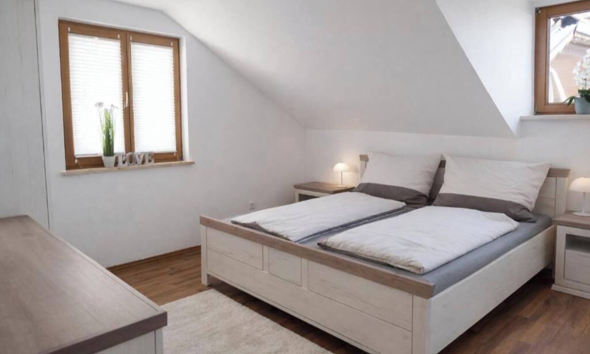 Techelsberg am Worther See House | Vacation home 147 - Spacious deluxe apartment with 4 bedrooms & garden view